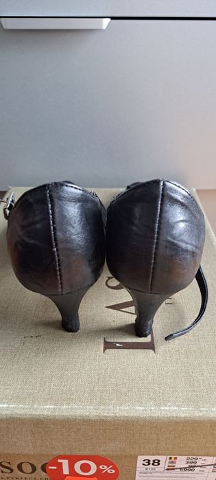 Szpilki czarne używane