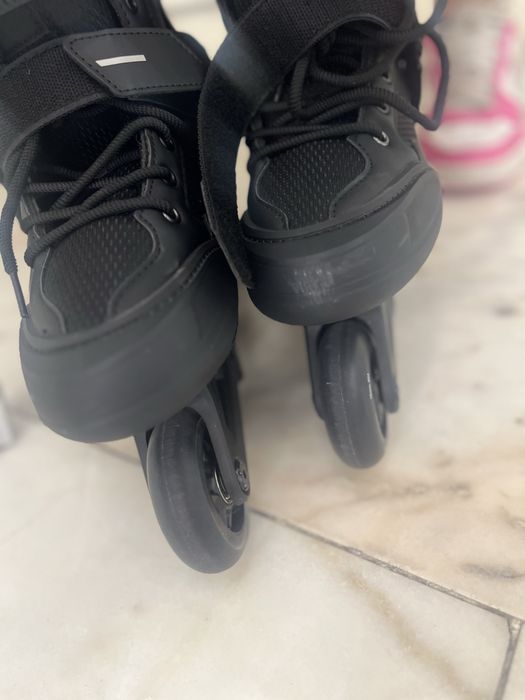 Patins decathlon pretos  N 39