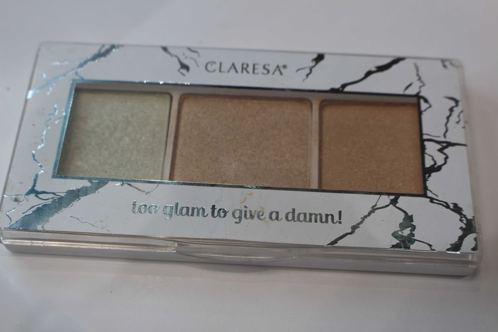 Paleta rozświetlaczy Claresa
