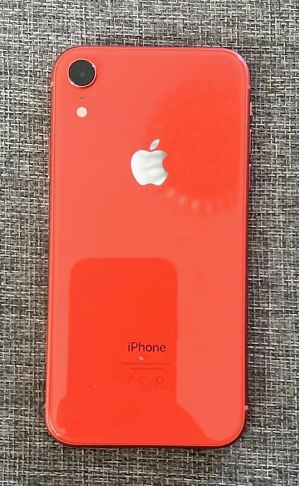 Telefon iPhone XR