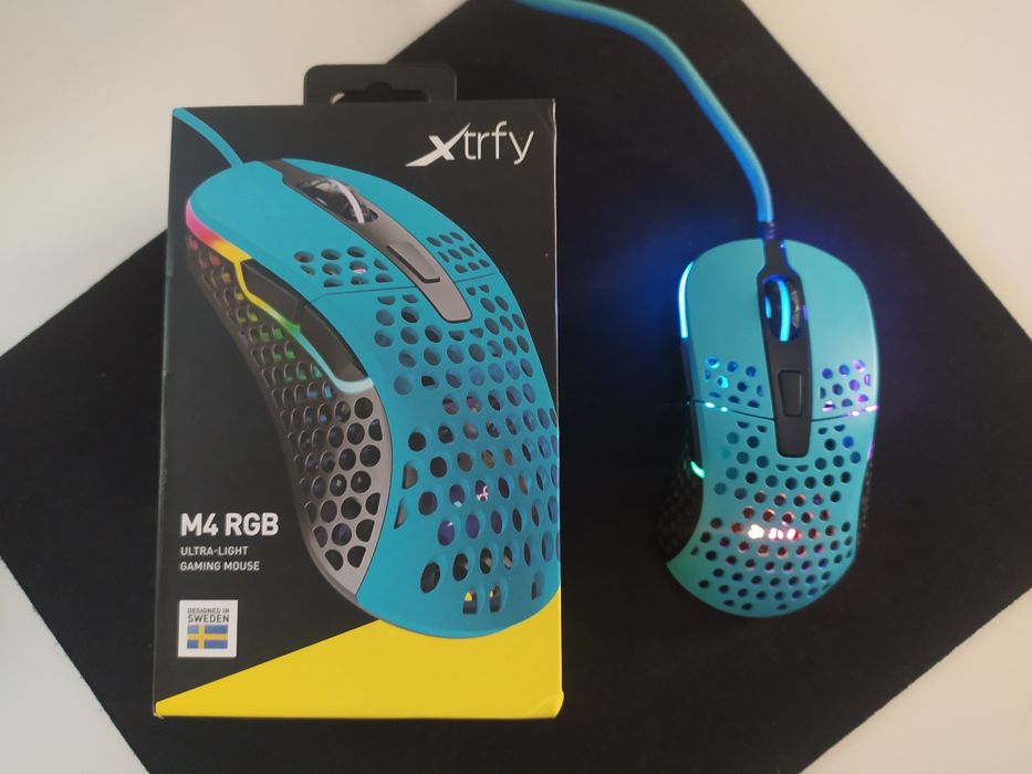 Mouse Xtrfy M4 Miami Blue