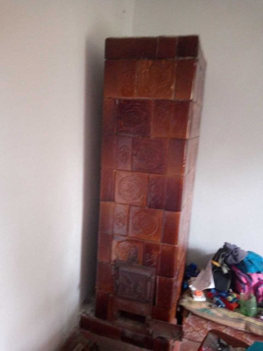 Будинок з земельною ділянкою