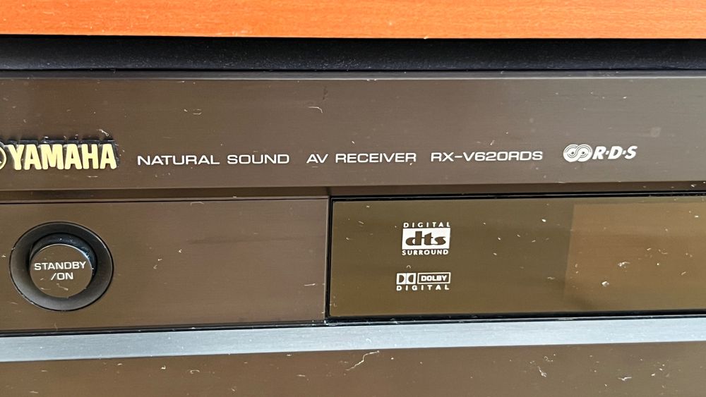 Yamaha RX-V620RDS, amplituner