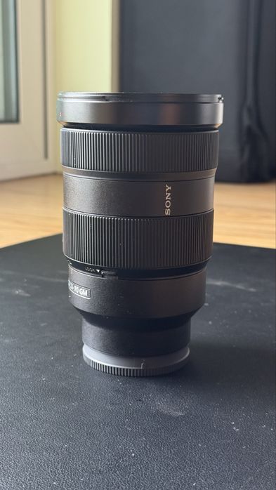 Lente Sony E-mount — 24-70mm (Versao 1)