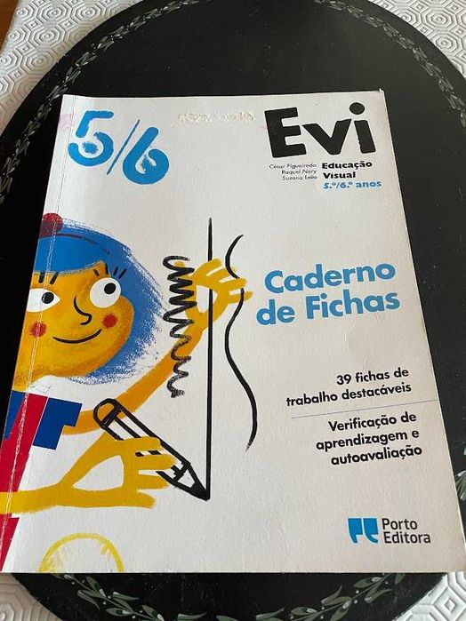 Livros Escolares Teki, 100%, Plim!, EVI, Teki, 4º, 5º e 6º ano