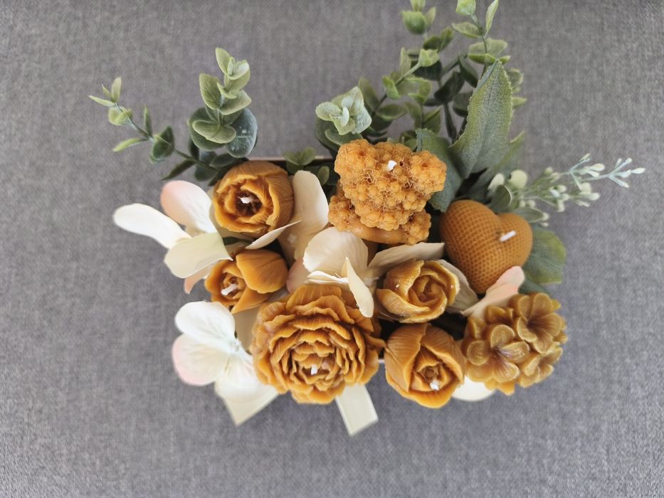 Arranjo de flores de cera perfumada