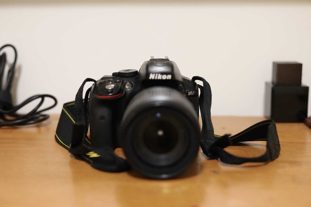 Nikon D5300 + Nikkor 18-105 mm