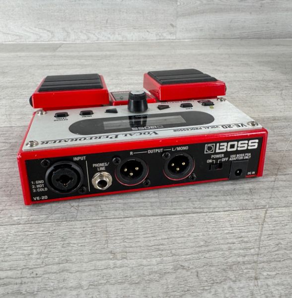 BOSS VE-20 Vocal Performer + Fonte de Alimentação