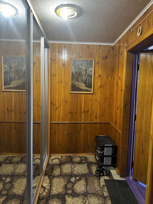 Продается 2 комнатная квартира 8/12 , р-н Малого рынка