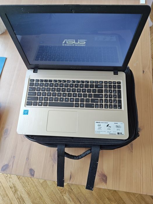 Laptop ASUS R540S | 1TB HDD | 4GB RAM | Windows 10 | + Etui Kraków ...