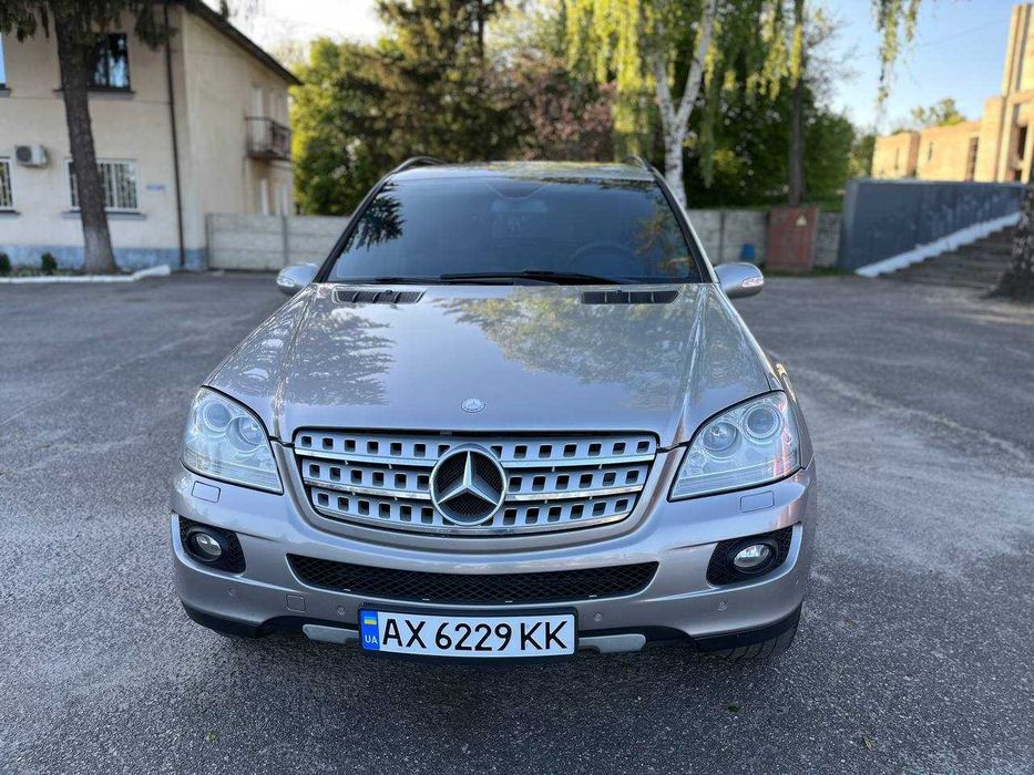 Mercedes-Benz ML350 4Matic