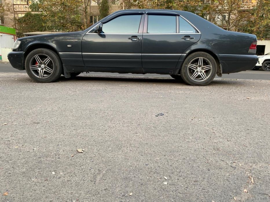 Мерседес w140.