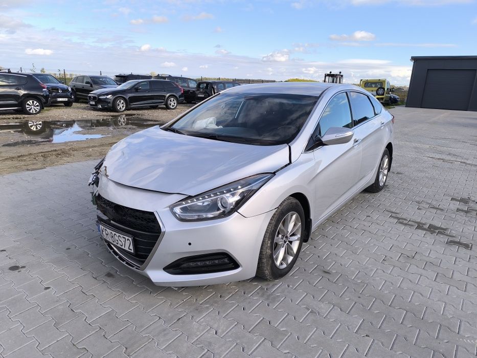 Hyundai I40 sedan 2.0 GDI lekko uszk okazja