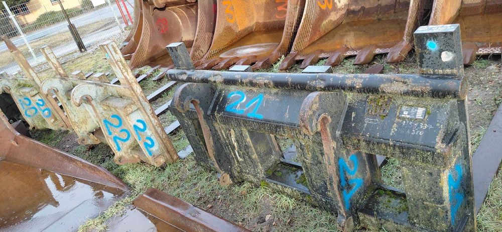 Widły VOLVO L-90 widły na szybkozłączu L 60 70 80