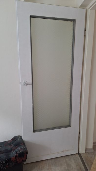 Dzwi wewnetrzne z  witryną