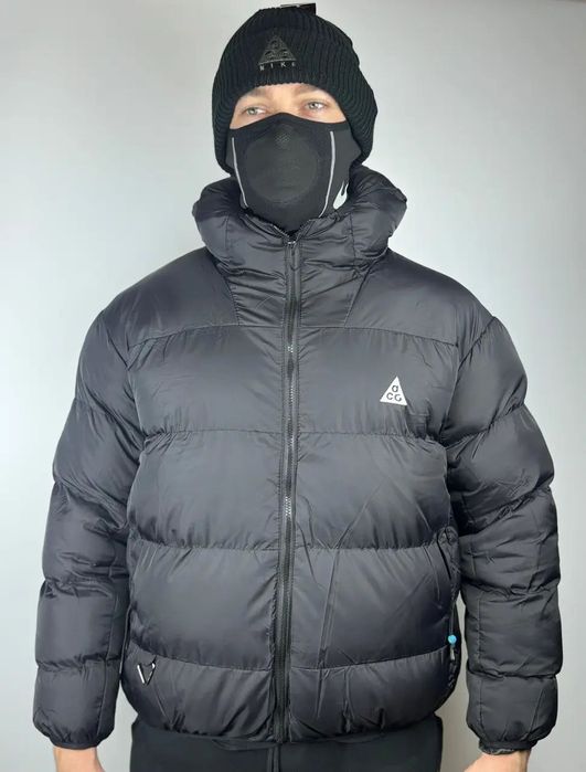 Зимовий пуховик Nike ACG чорний,розмір M, L, XL. Маломірить!
