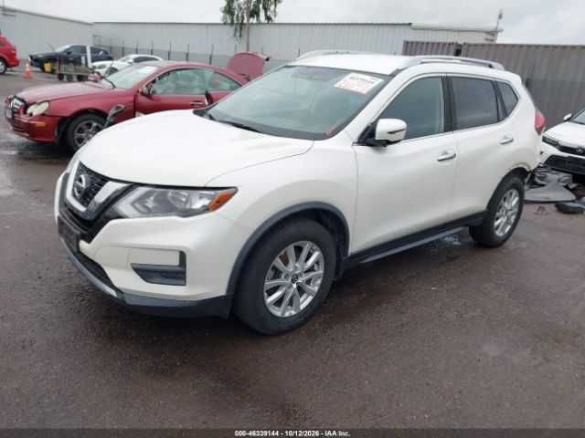 Nissan Rogue Sv 2017 *