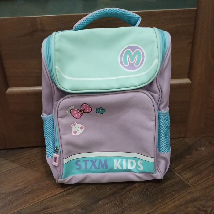 Портфель для дівчинки