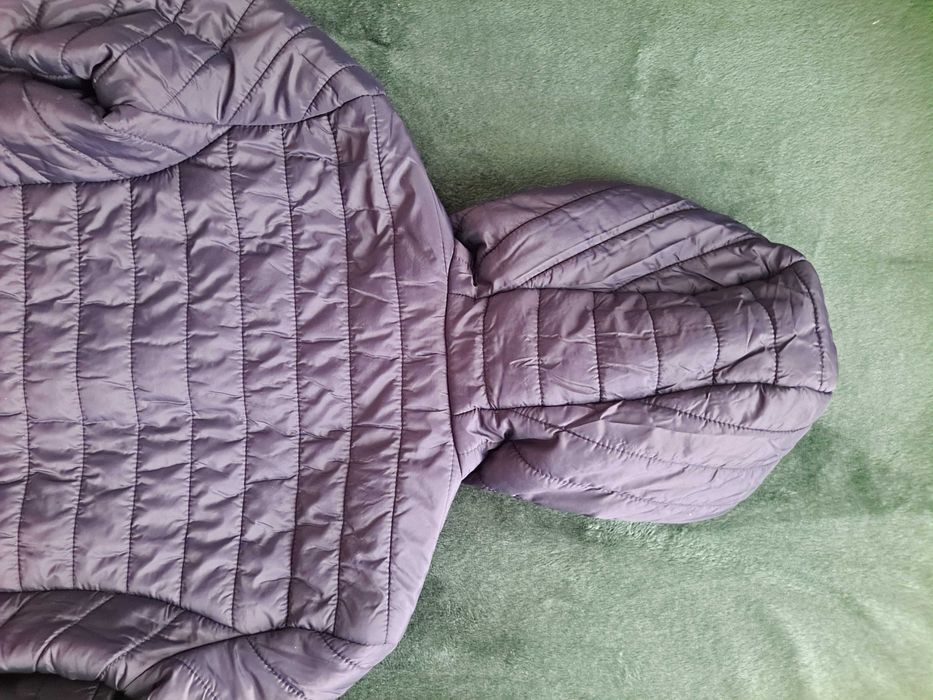 Przejściowa, pikowana kurtka Stradivarius