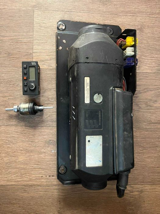 Автономний обігрівач EBERSPACHER D1LC compakt 1.8 KW  5010466533