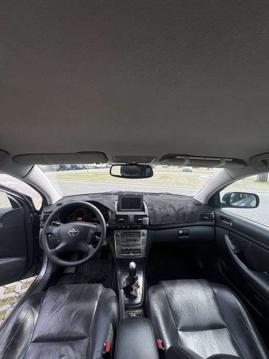 Toyota avensis 2.0 D4d
