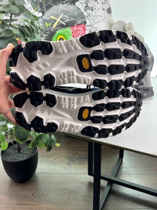 Кросівки Hoka Mafate X 49 розмір Е12689