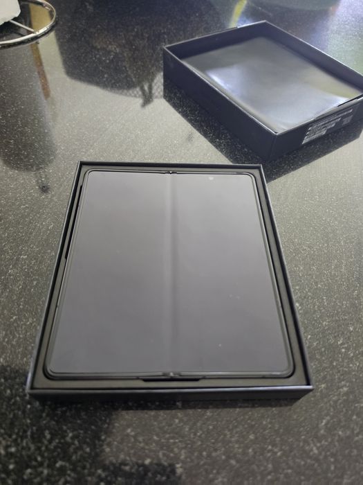Samsung zfold 5 256gb