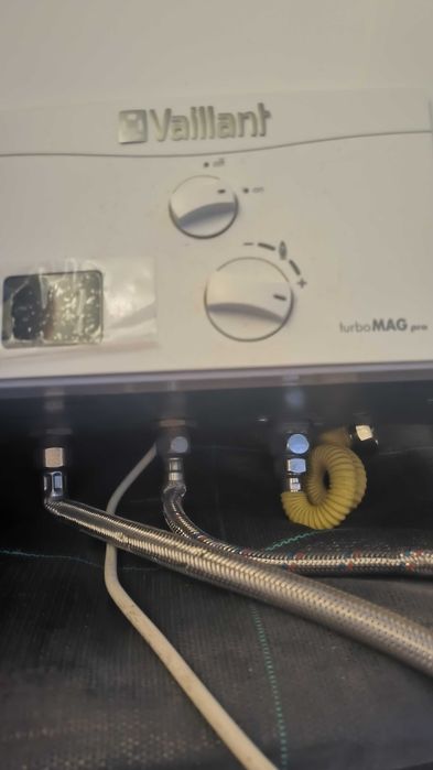 Esquentador VAILLANT TURBO MAG PRO 12L (Gás Natural)