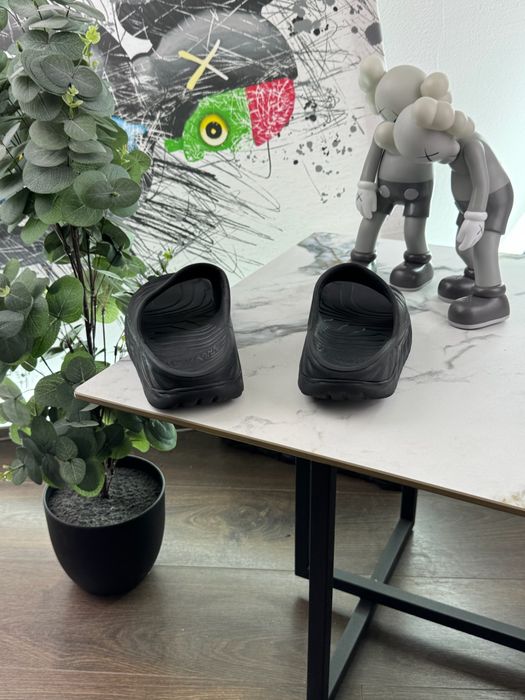 Тапочки шльопки Hoka Ora Recovery 37 розмір Е14700