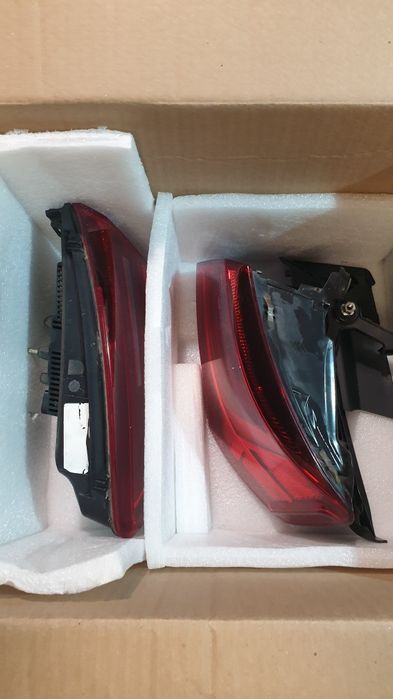 Фари задні (ліва/права) Audi A6 c7 4g рестайлінг - червоні повороти