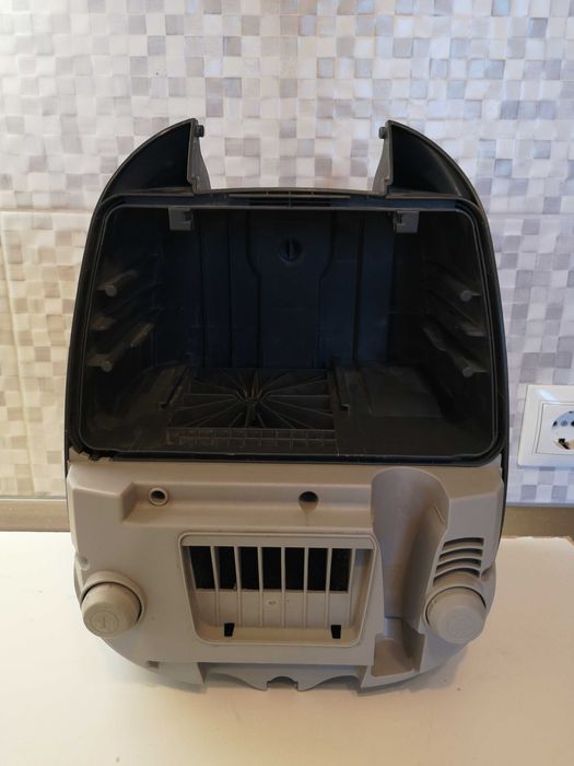 Корпус пылесоса Samsung SC 4140 целиком или по запчастям