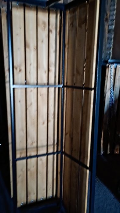 Huśtawka metalowa ogrodowa z daszkiem