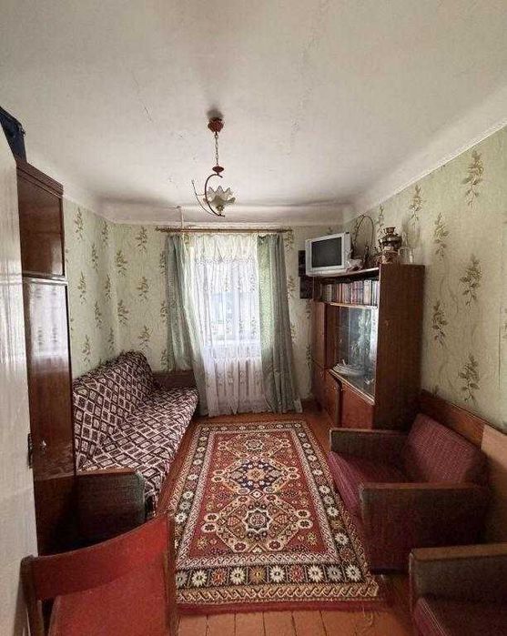 Будинок у продажу