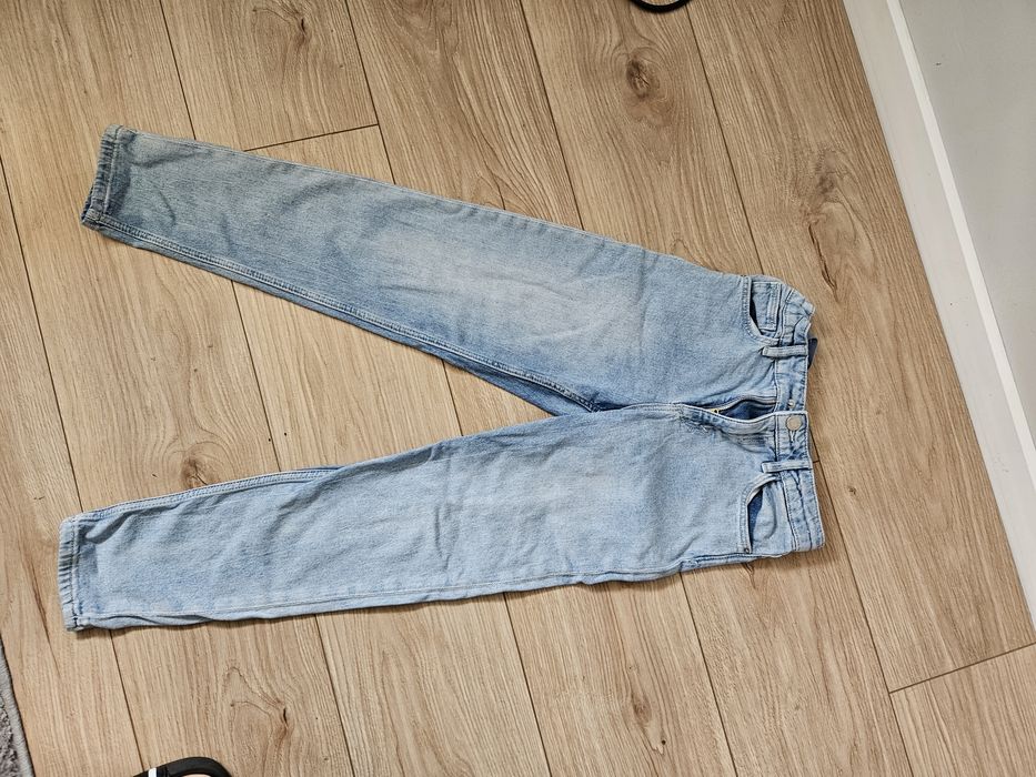 Spodnie dżinsy jeansy dziewczęce H&M 134