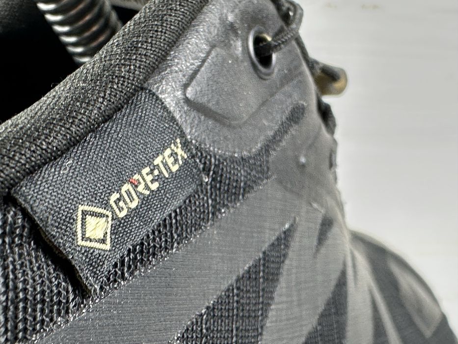 Salomon 38 24.5см. Оригінал gore tex
