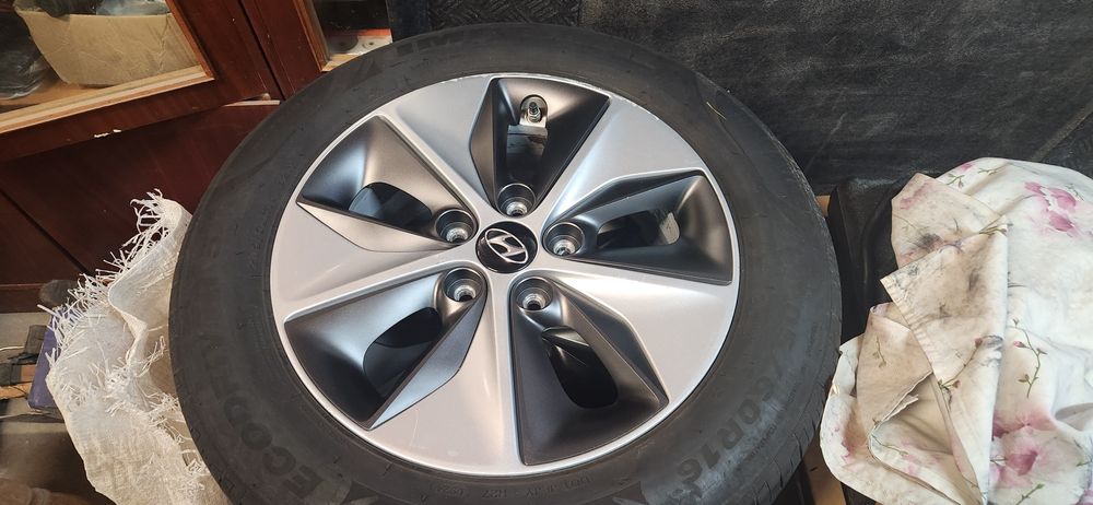 Колеса hyundai ioniq іонік Niro soul kona r16 5×114.3 205 60 16