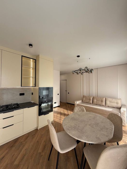 Продаж стильної та світлої 1,5-кімнатної квартири в ЖК B4