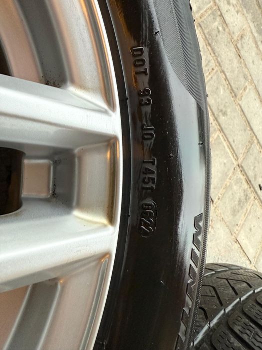 Komplet kół Dezent VW Arteon, Passat, Golf 17 cali, Pirelli Sotozero3