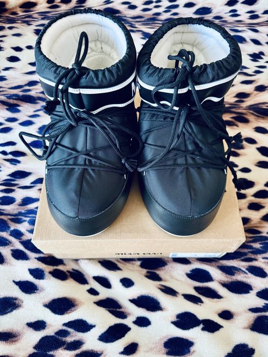 Moon boot 42/44 снігоходи