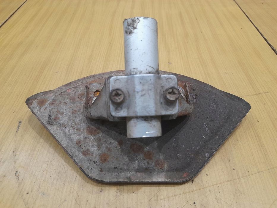 Kubota D420 Osłona Obudowa Pokrywa