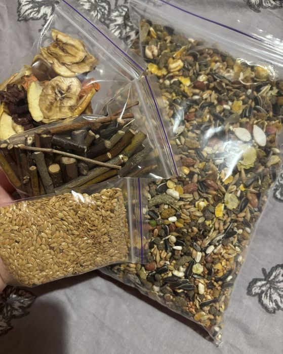 Корм для грызунов, лакомства, погрызушки