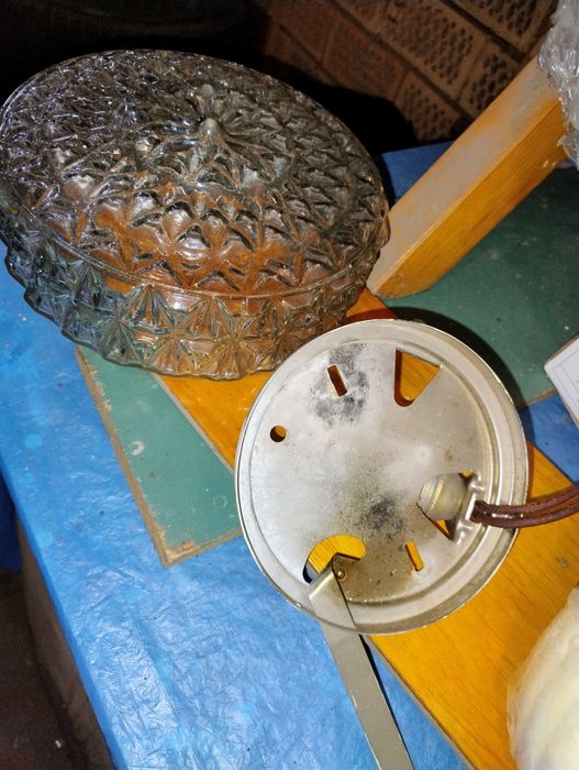 Sprzedam lampę stan bardzo dobry