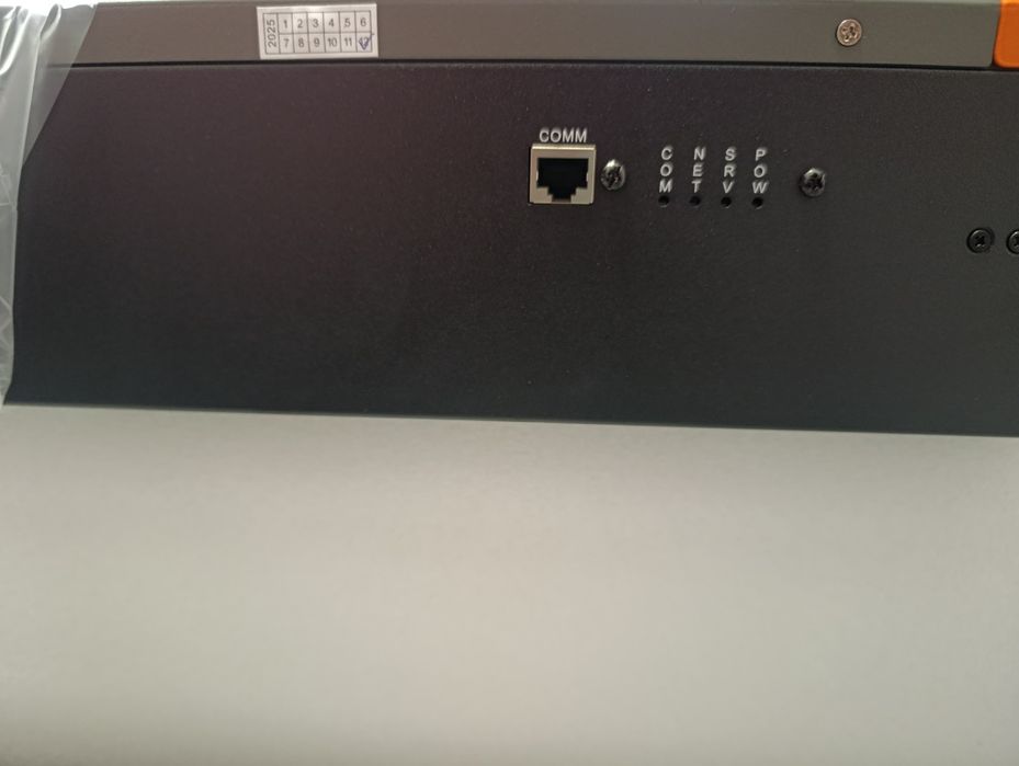 Гибридный инвертор PowMr 12/24V 2300/4200W Wi-Fi