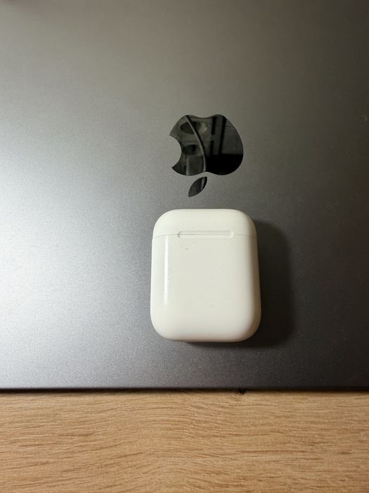 навушники Airpods 2