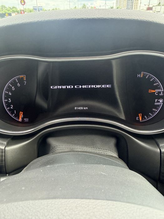 Jeep Grand Cherokee WK2 Laredo X 2022 • 3.6 V6 Pentastar • ГБО • 81 500 км