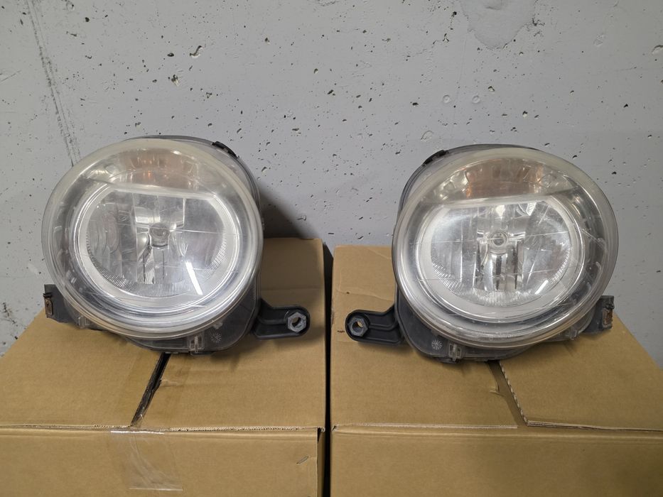 Lampy przednie przód FIAT 500 lewa prawa kpl

Lampy przednie przód FI