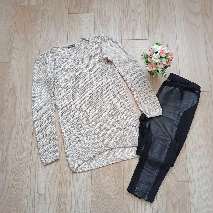 Теплий гарний светр, джемпер, свитер, S