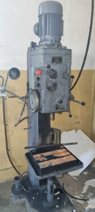 Вертикально -свердлильний верстат 2Н118 та інші верстати