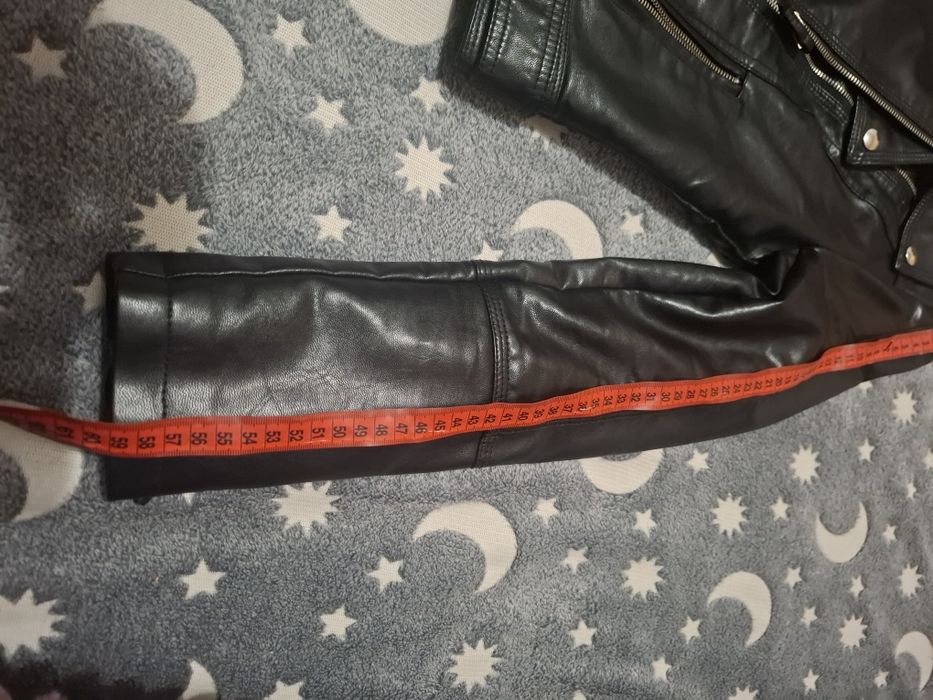 Шкіряна куртка осінь-весна