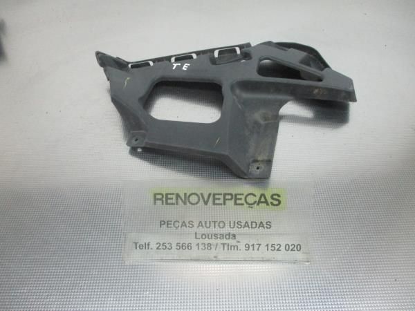 Guia de pára-choques trás direita RENAULT Megane II Break (KM0/1_)